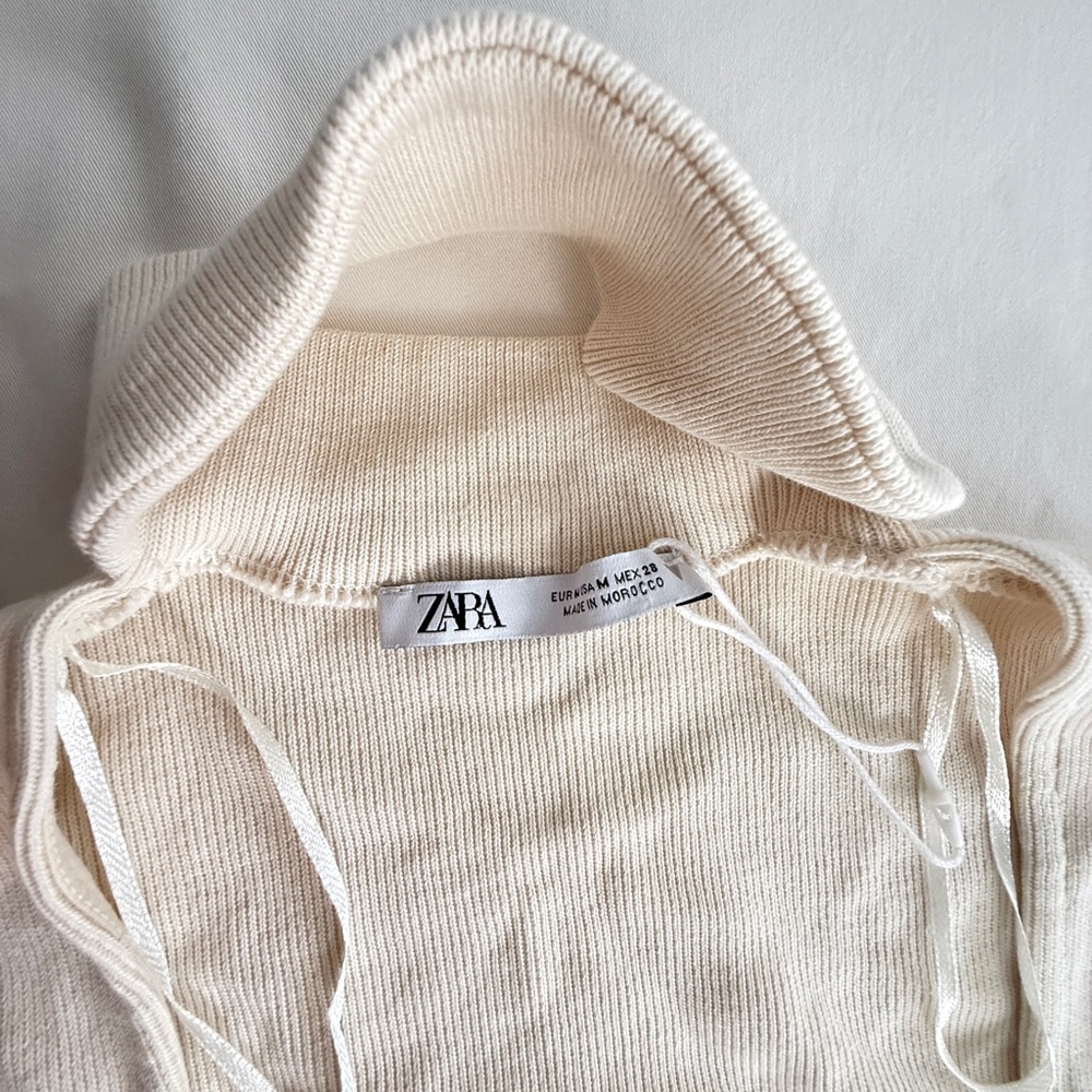 Zara Women's Elegant Cream Turtleneck Sweater tank top